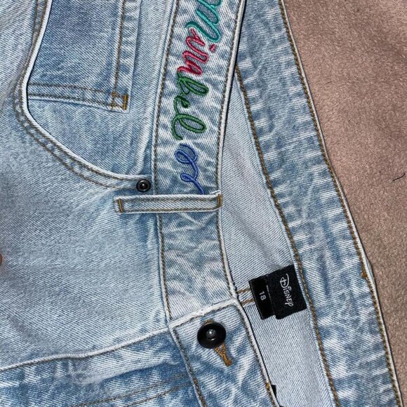 Disney Encanto Mirabel Mom Jeans Plus Size 18 - Picture 3 of 4